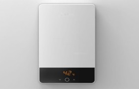 美的热水器师傅故障收费